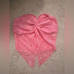 Rose pattern pink tube top